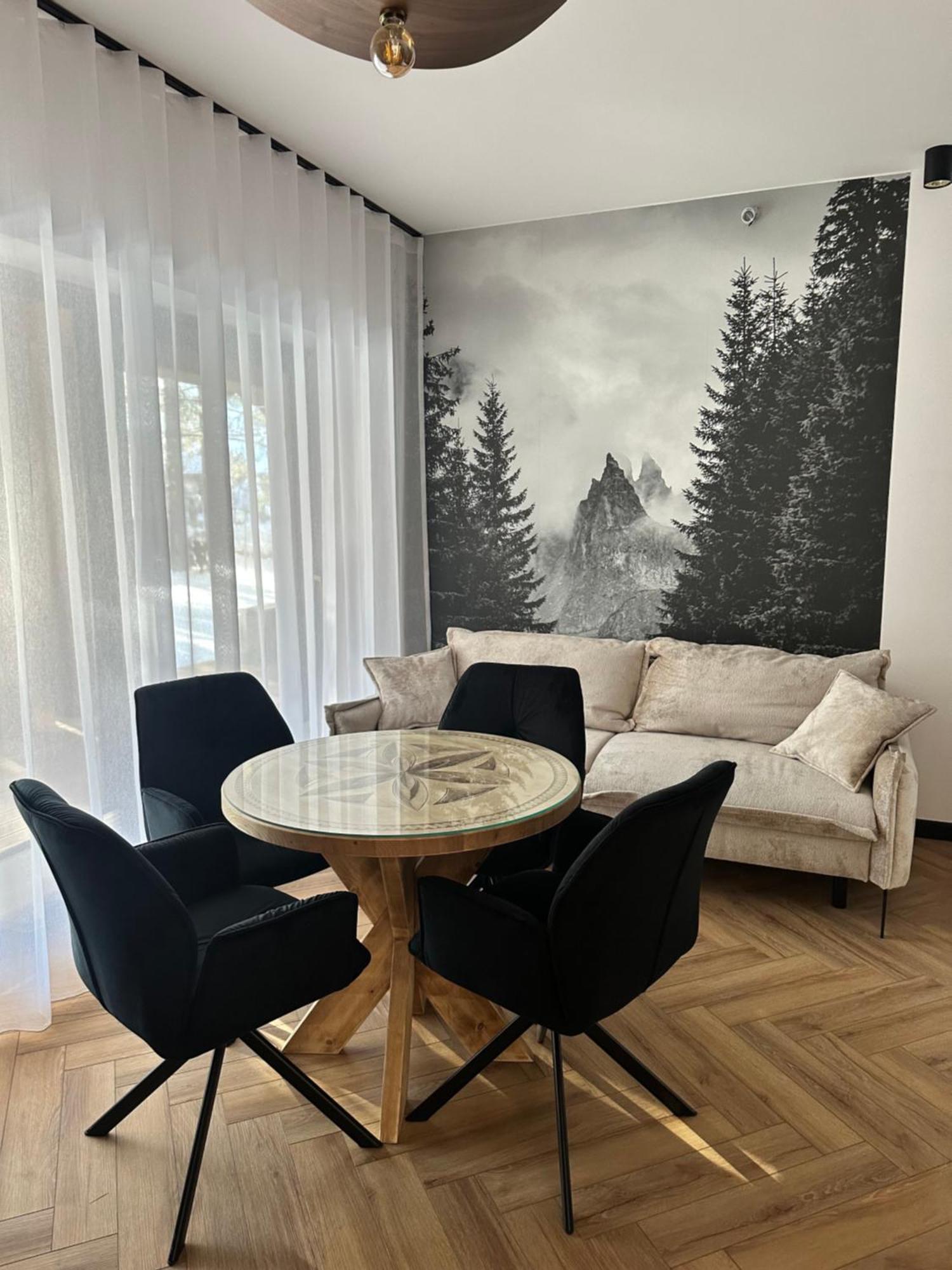 Hotel apartamentowy Zwierzyniecka *